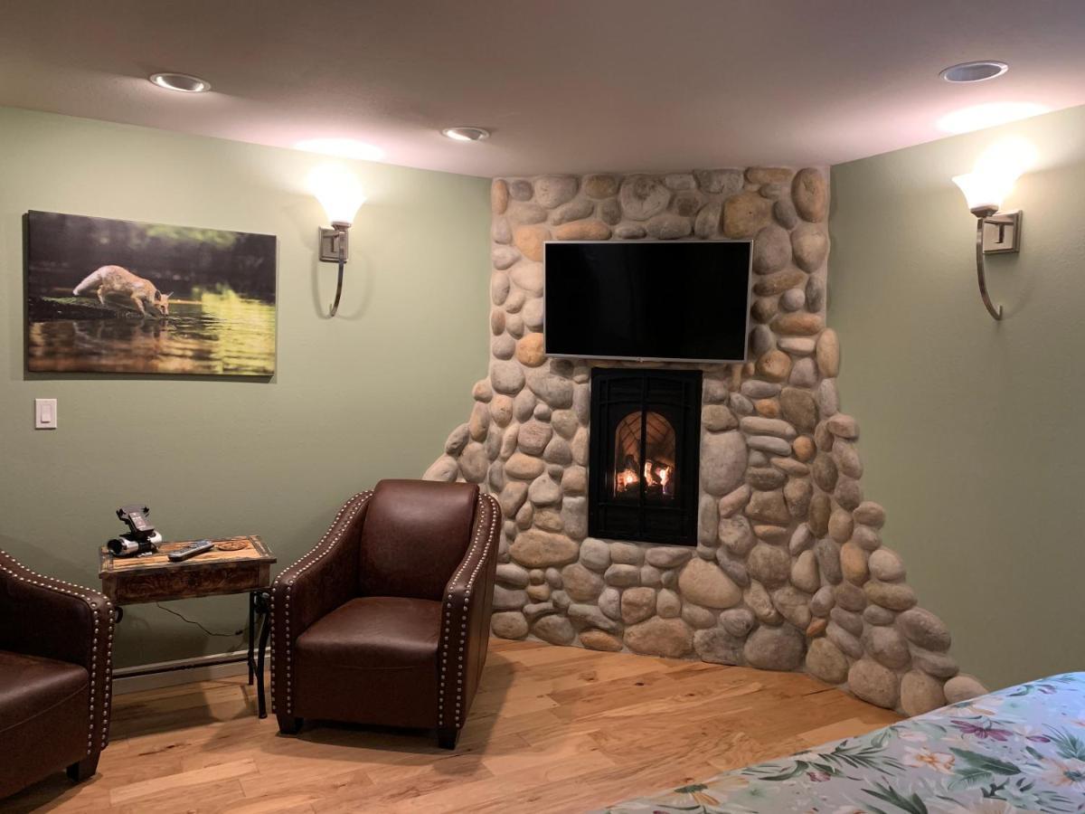 Fox Den Bed & Breakfast レブンワース エクステリア 写真